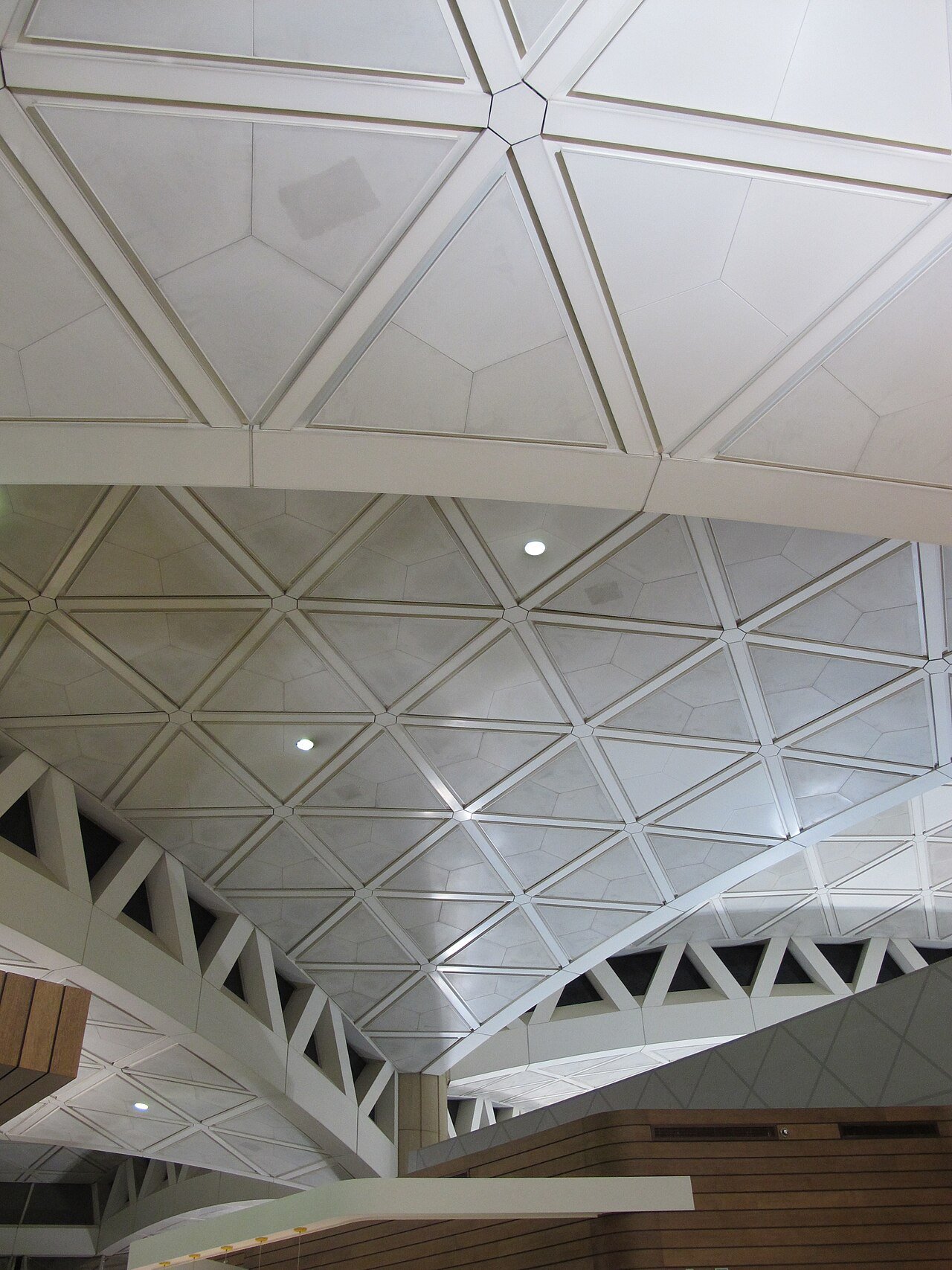 عمارة مطار الملك خالد